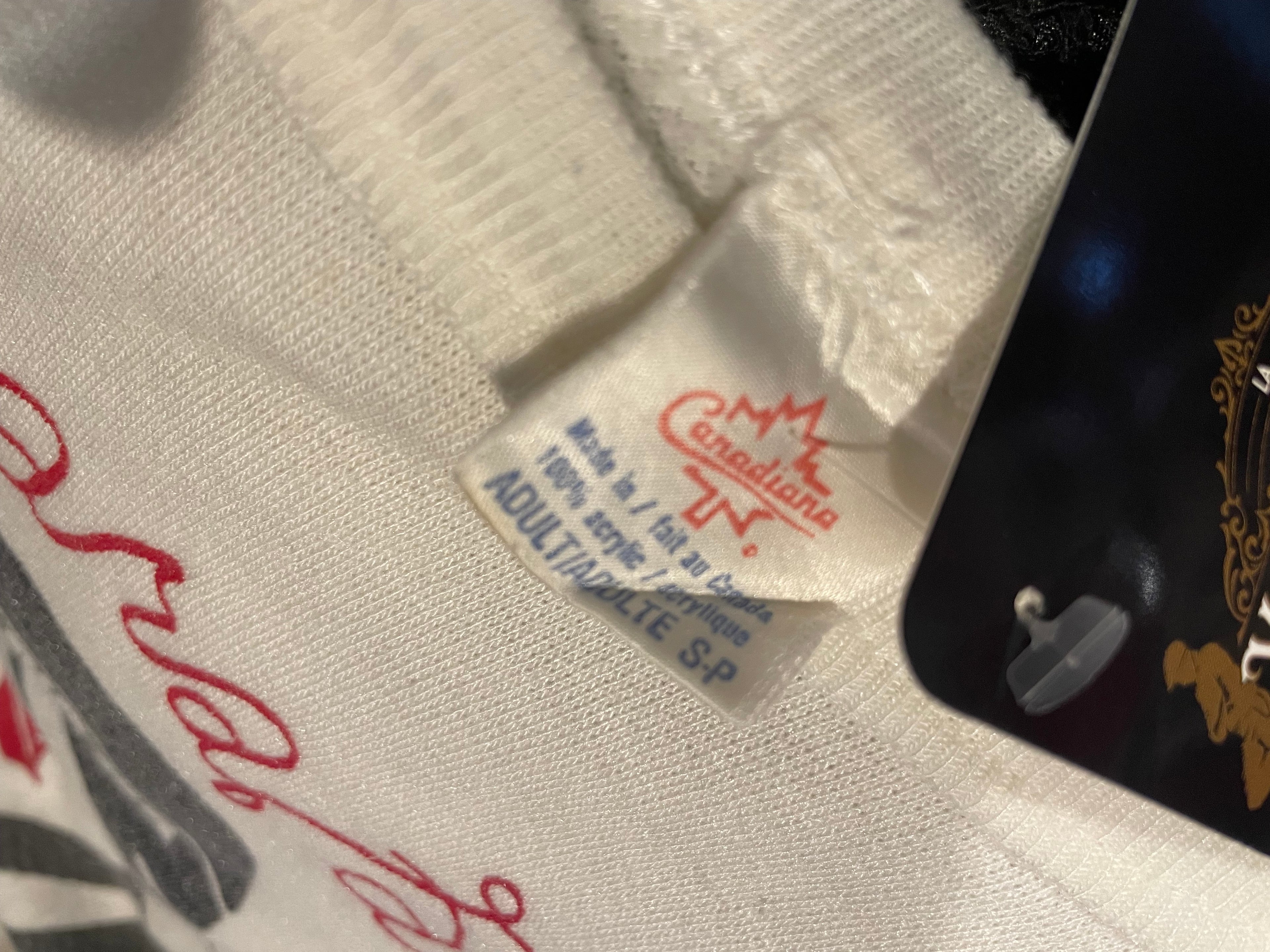 Vintage 1980s fashionista Niagara Falls sweatshirt