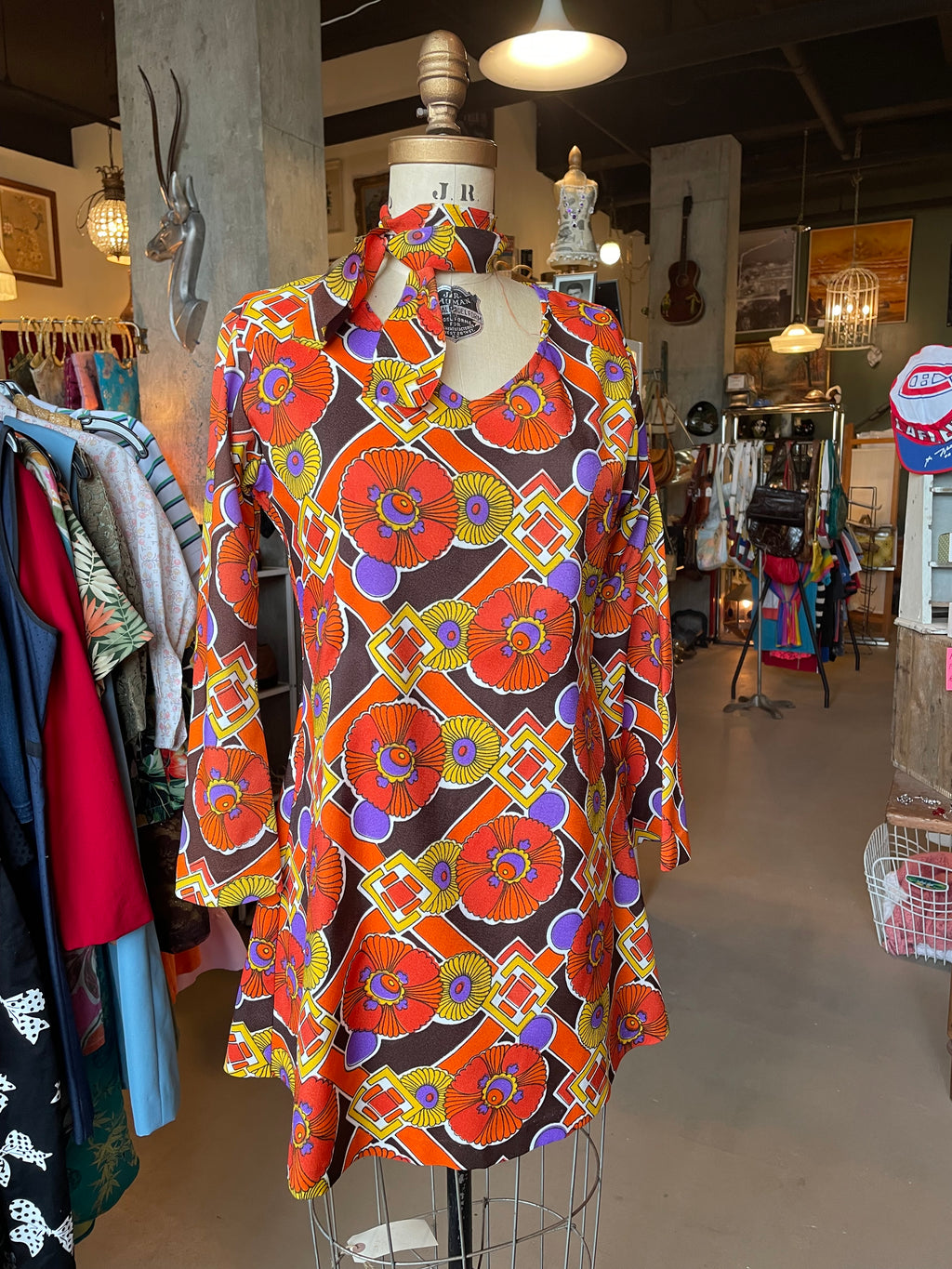 Robe 60s manches pagode