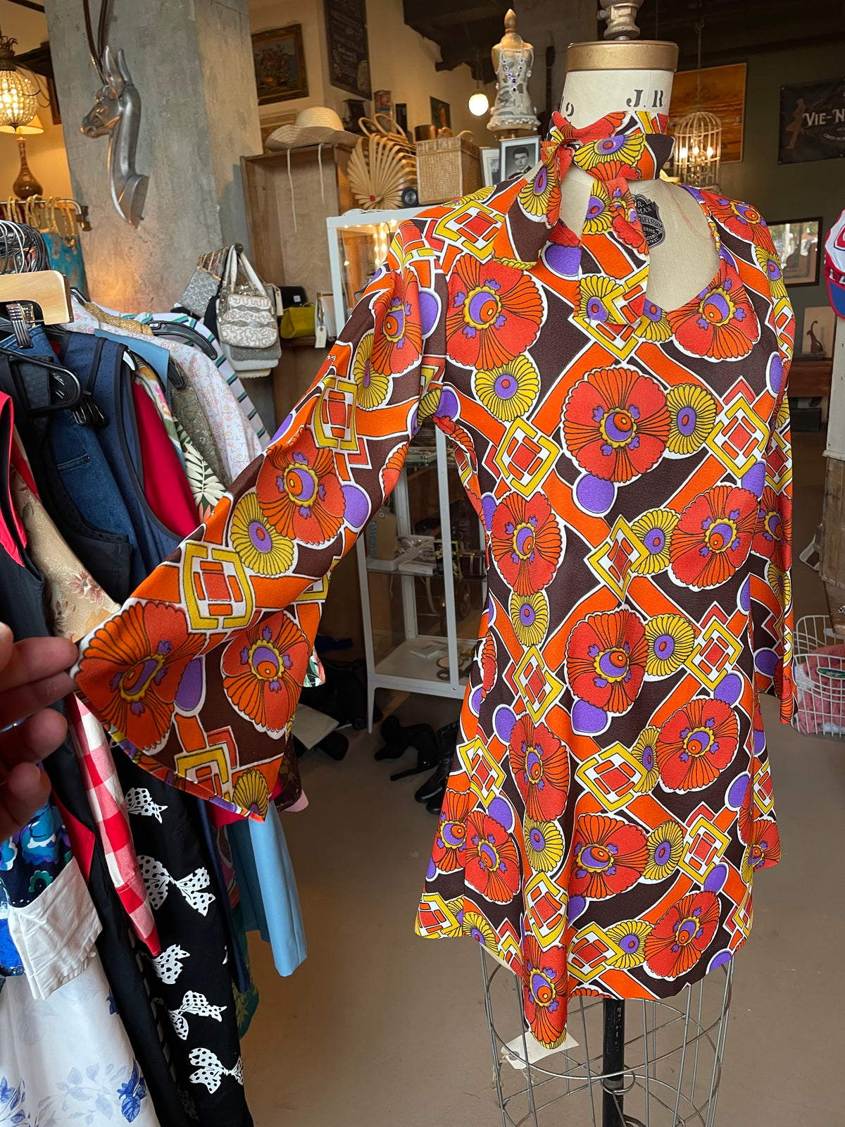 Robe 60s manches pagode
