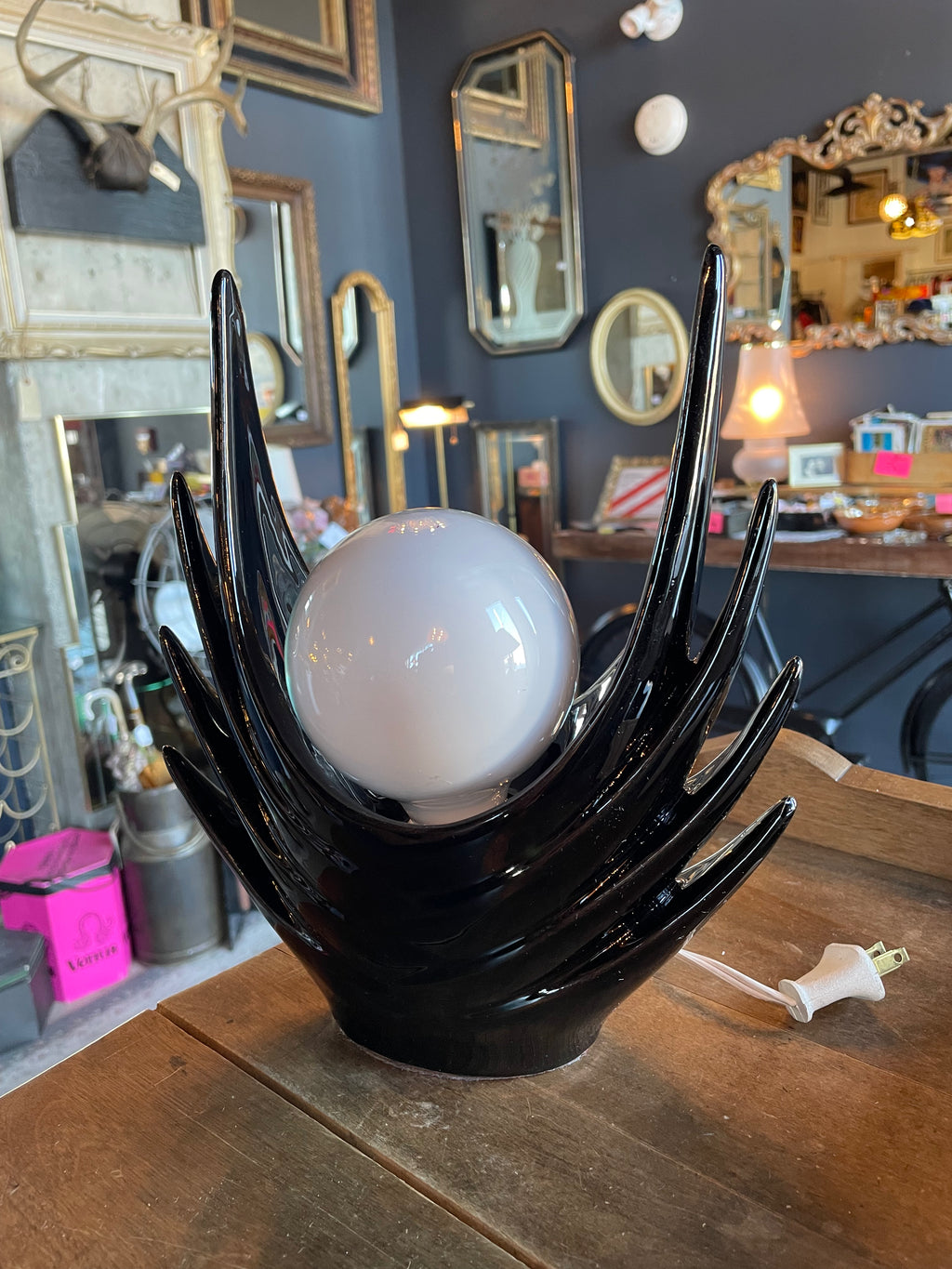 Vintage 1980s Memphis style lamp