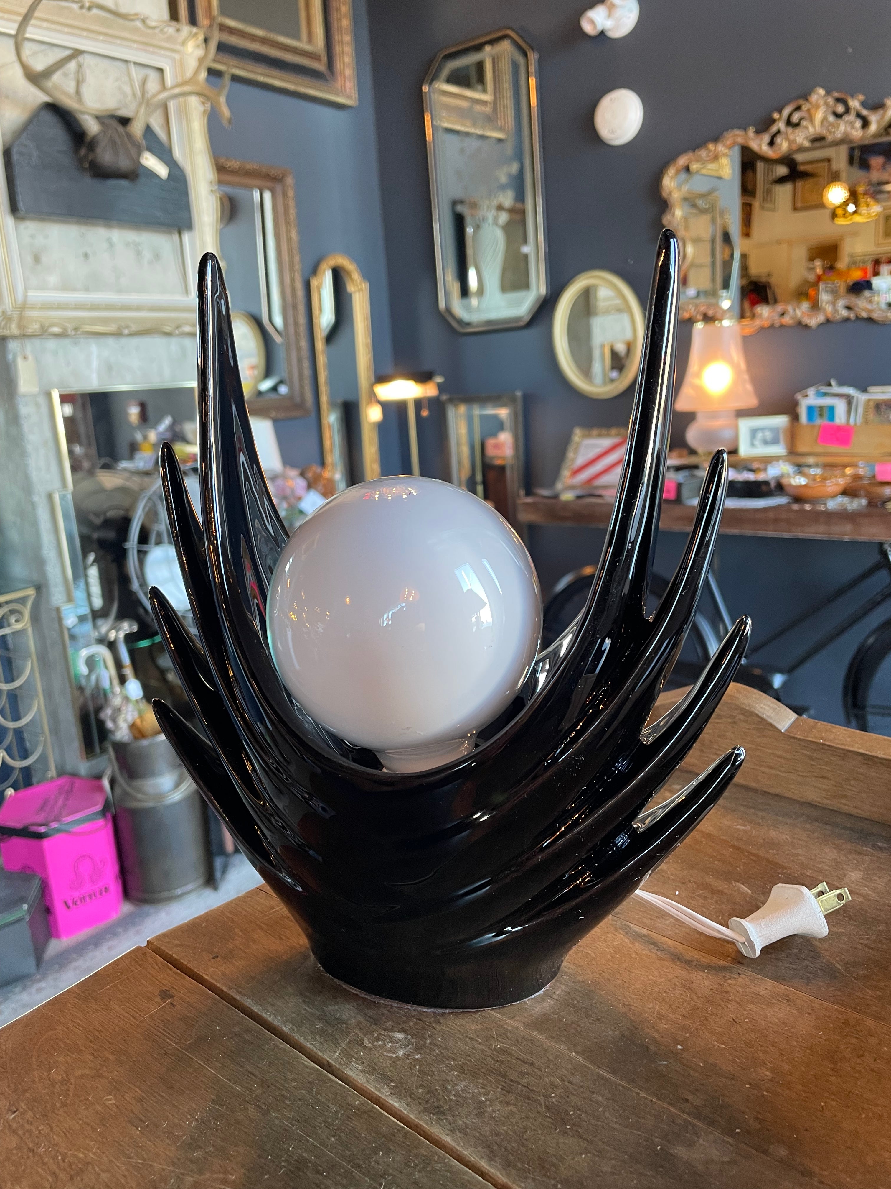 Vintage 1980s Memphis style lamp