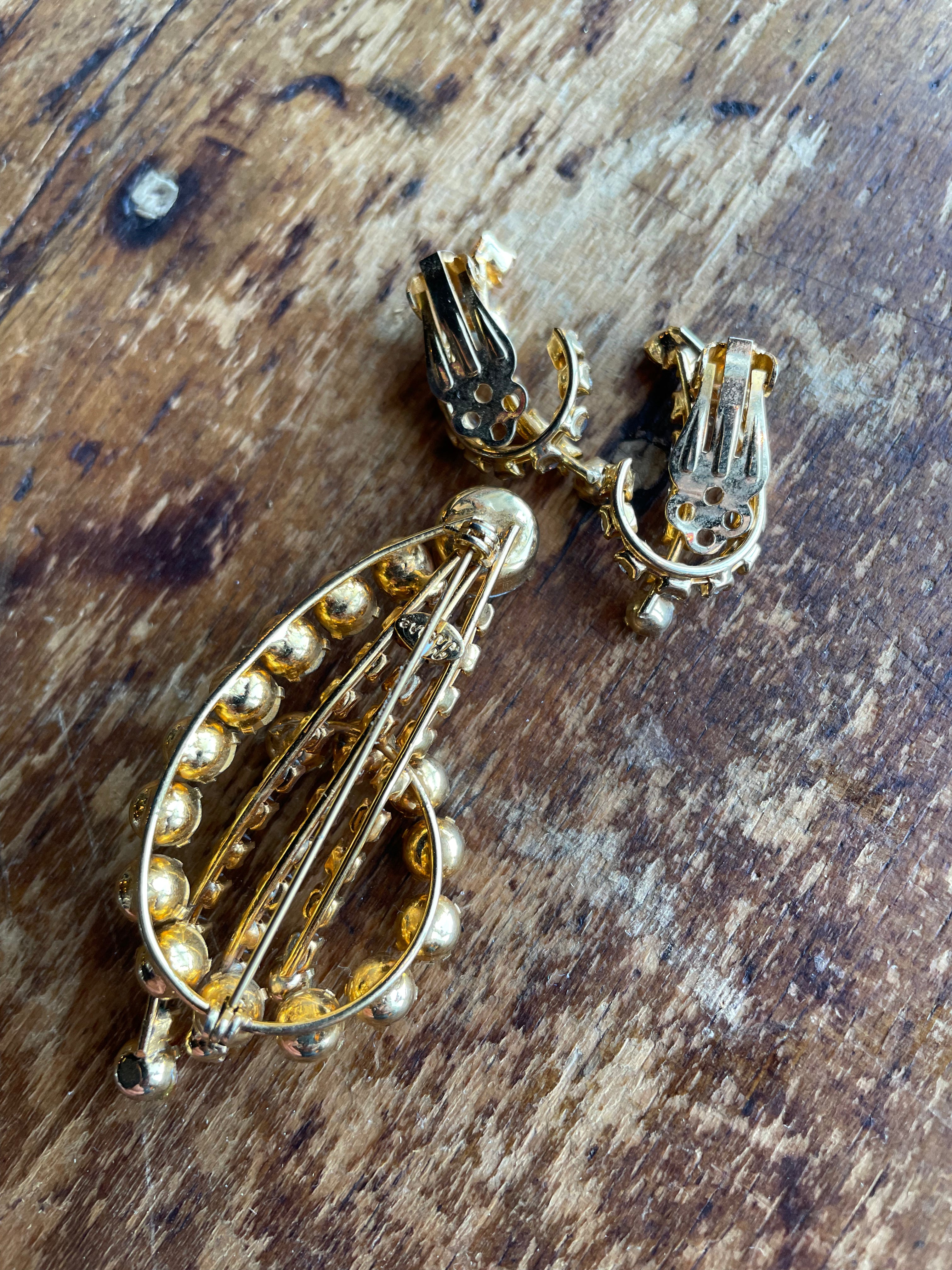 Vintage 1960s brooch and earrings